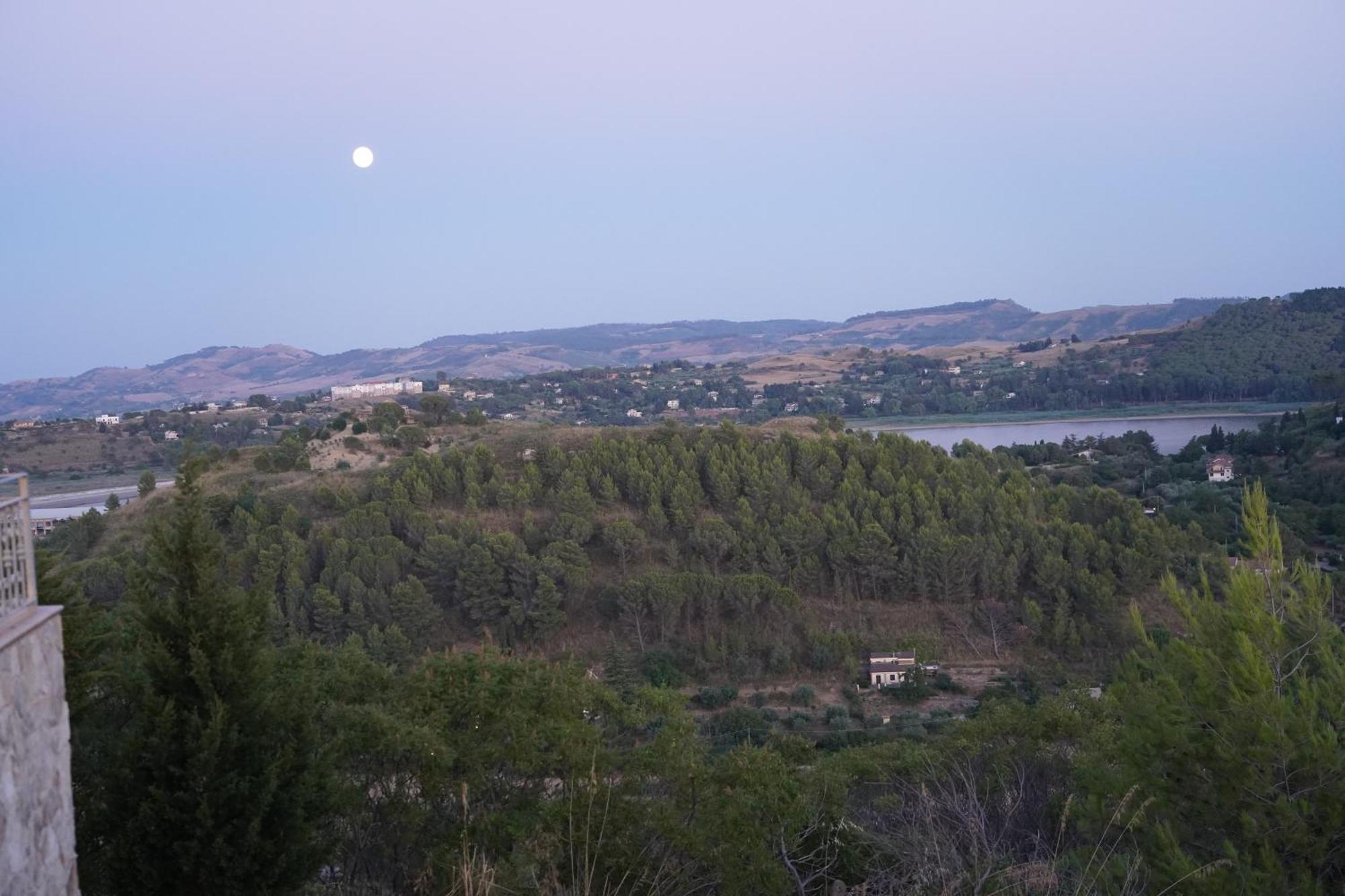 Enna Villa Del Sole E Delle Stelle Экстерьер фото
